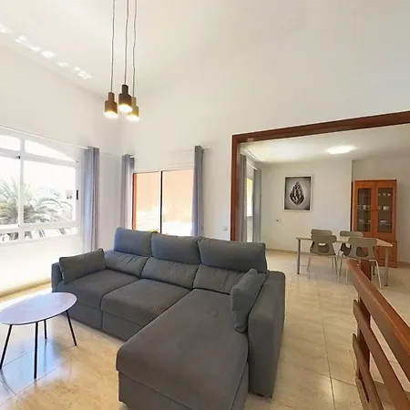 Prázdninový dům Ftv, By Comfortable Luxury